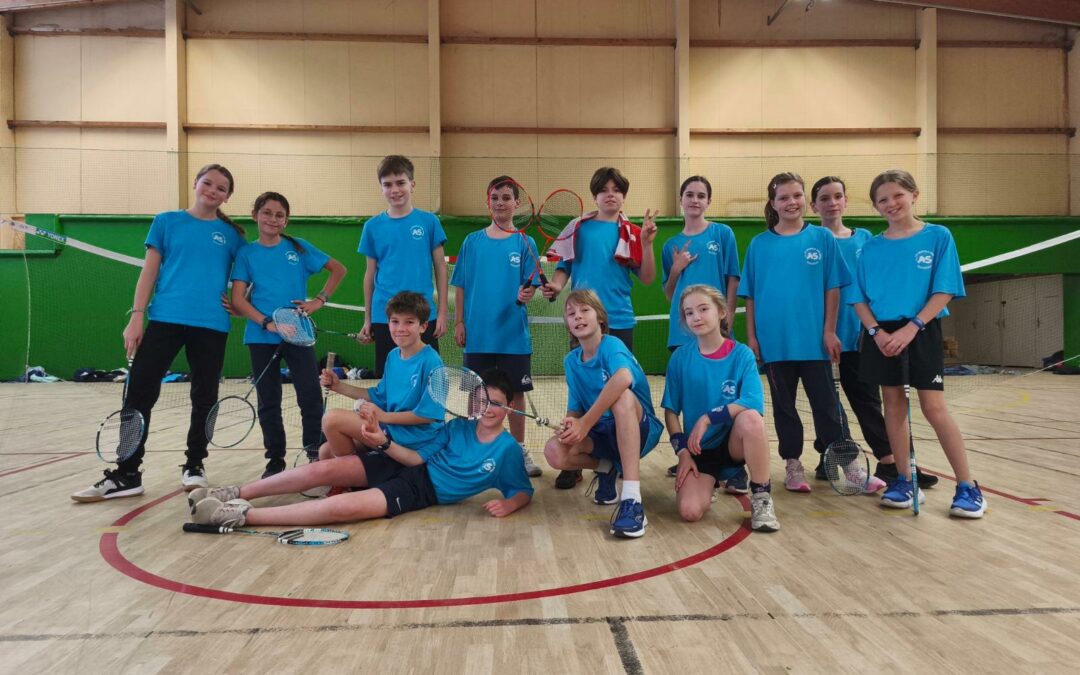 Première compétition pour l’AS Badminton !